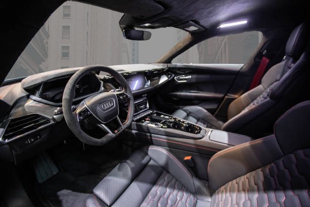 Audi_RS_e-tron_GT_interior